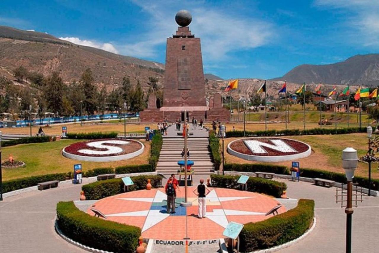 Hotel La Rosario à Quito Extérieur photo